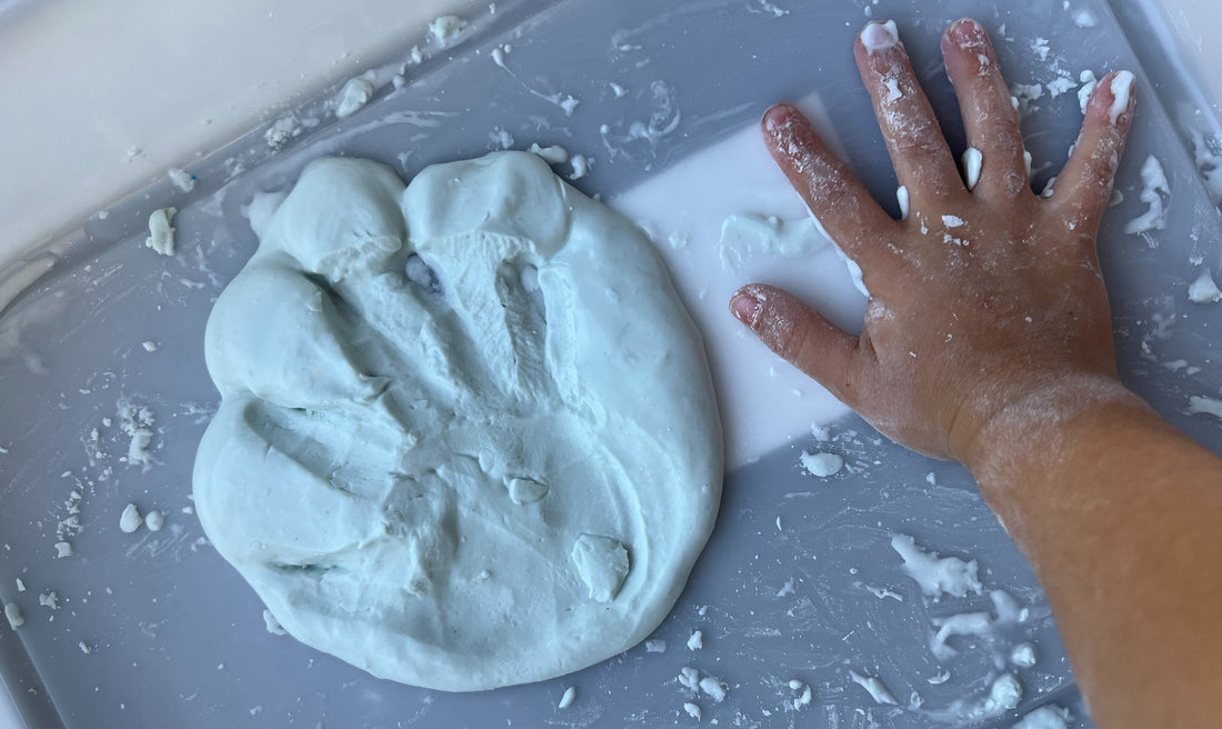 Fluidos não-newtonianos na educação infantil:  quando o brincar é também ciência